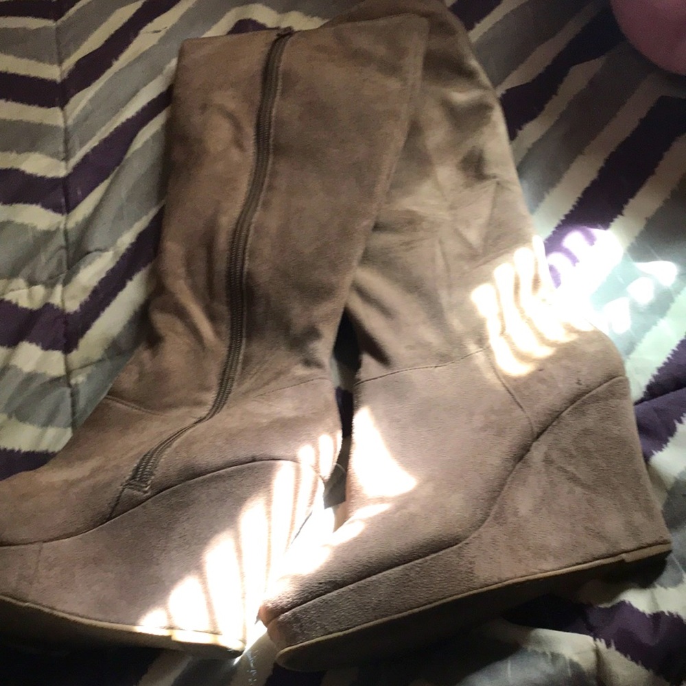 Below the knee boots